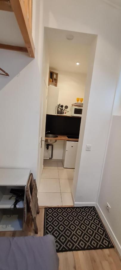 Cosy Studio In Montmartre Париж Екстериор снимка